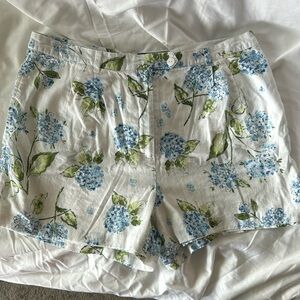 Kiel James Patrick Hydrangea Linen Shorts